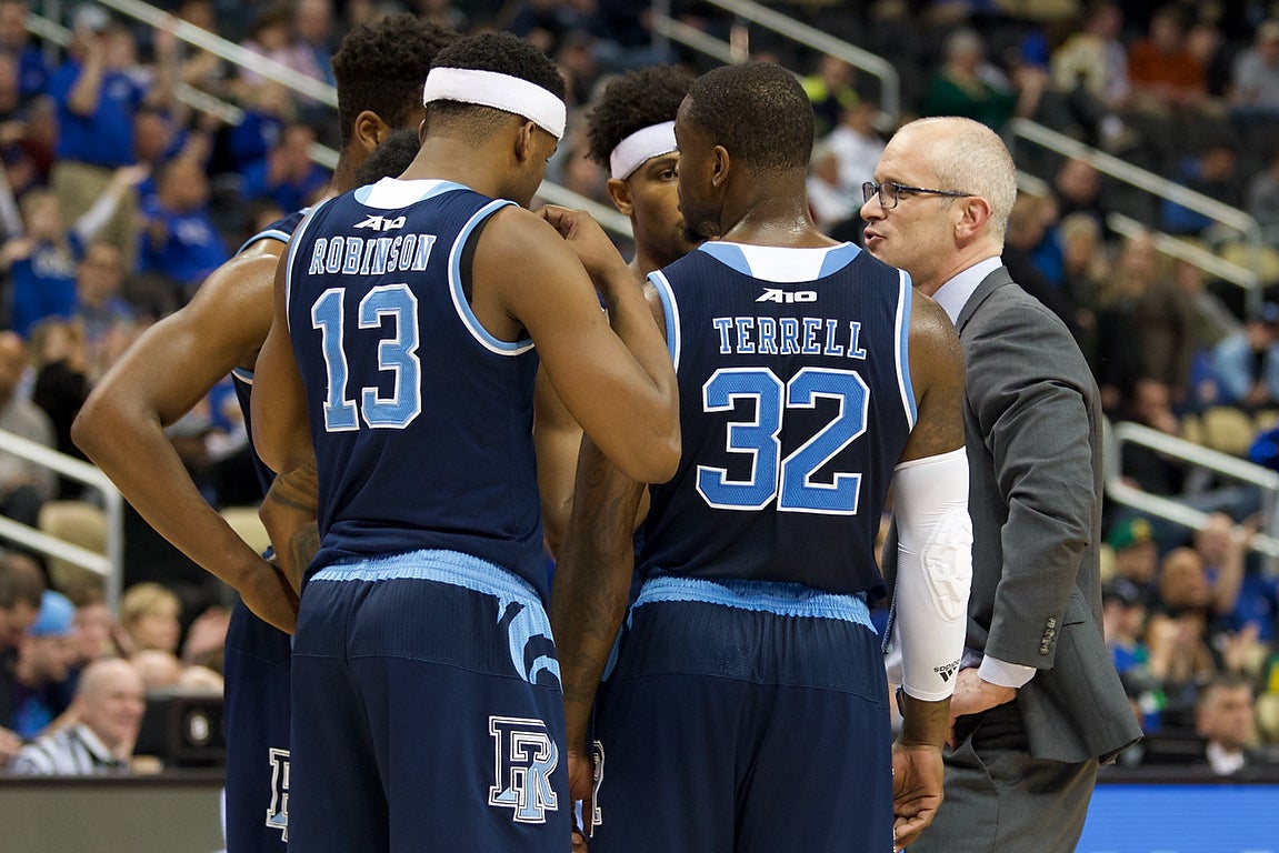 URI men's basketball head coach Dan Hurley, on the sidelines with his players during the 2018 NCAA Basketball Tournament. (URI photo/Alan Hubbard: Photo By Friday)