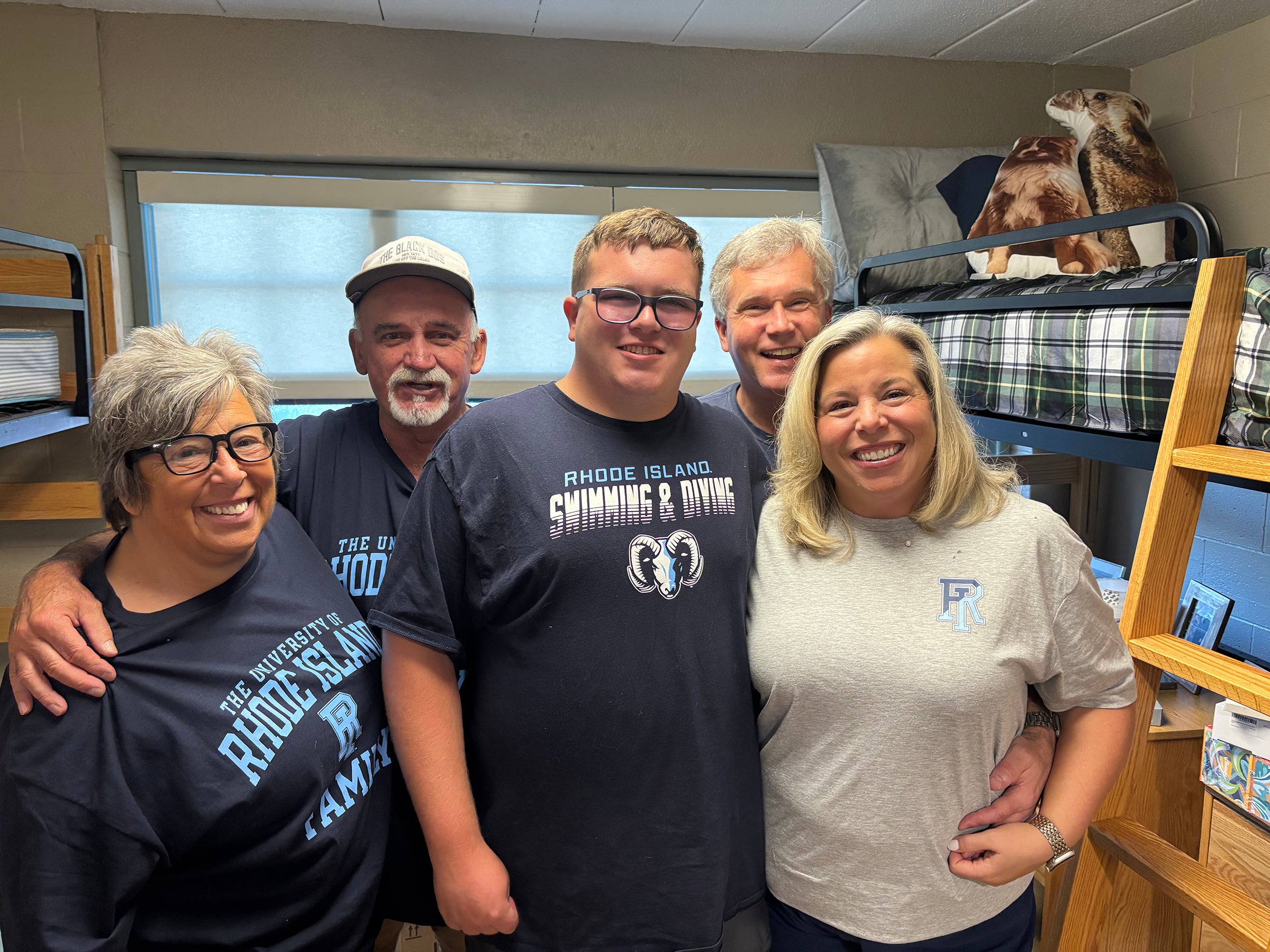 New student Nick Johansen with his parents and aunt and uncle