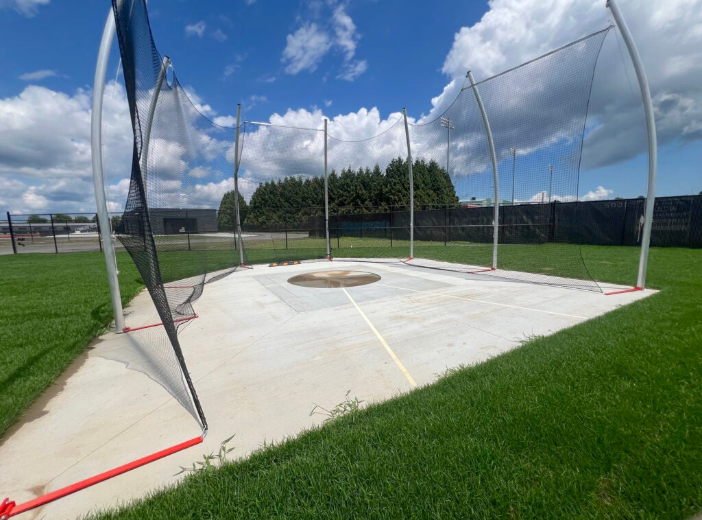 shotput/discus pad and netting