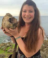Vicky Ferraro in Cuba